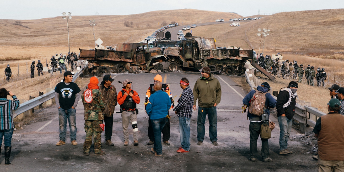 Otpor projektu izgradnje naftovoda Dakota Access Pipeline na Standing Rock rezervatu Lakota Oyate i Dakota Oyate naroda